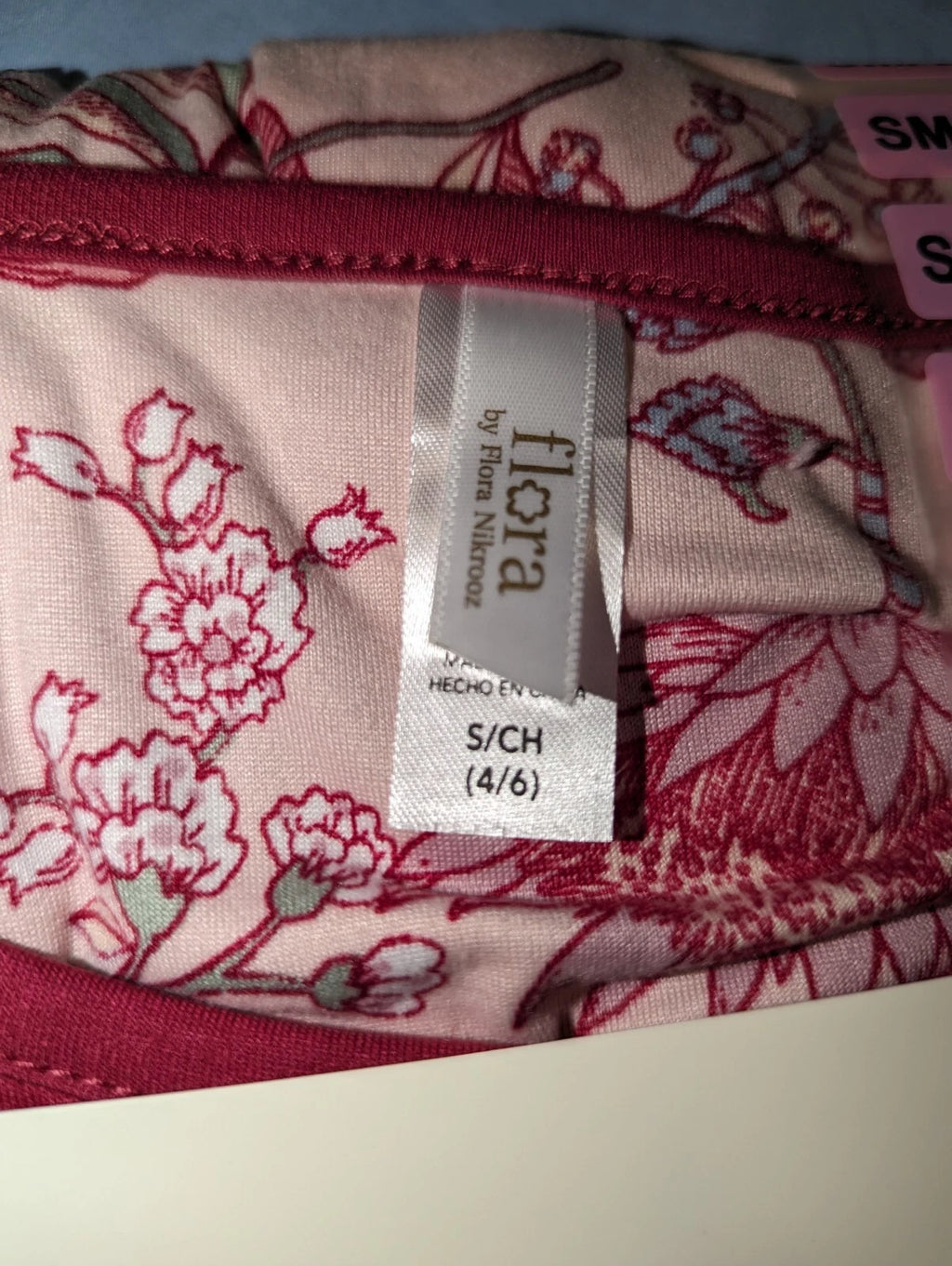 Flora Women's 2 Piece Short Sleeve PJ Set-SMALL - Raspberry Floral "New"(Box 23)