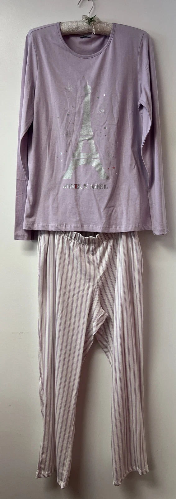 Women’s “Joyeux Noel” Pajama Set Size M(8-10)