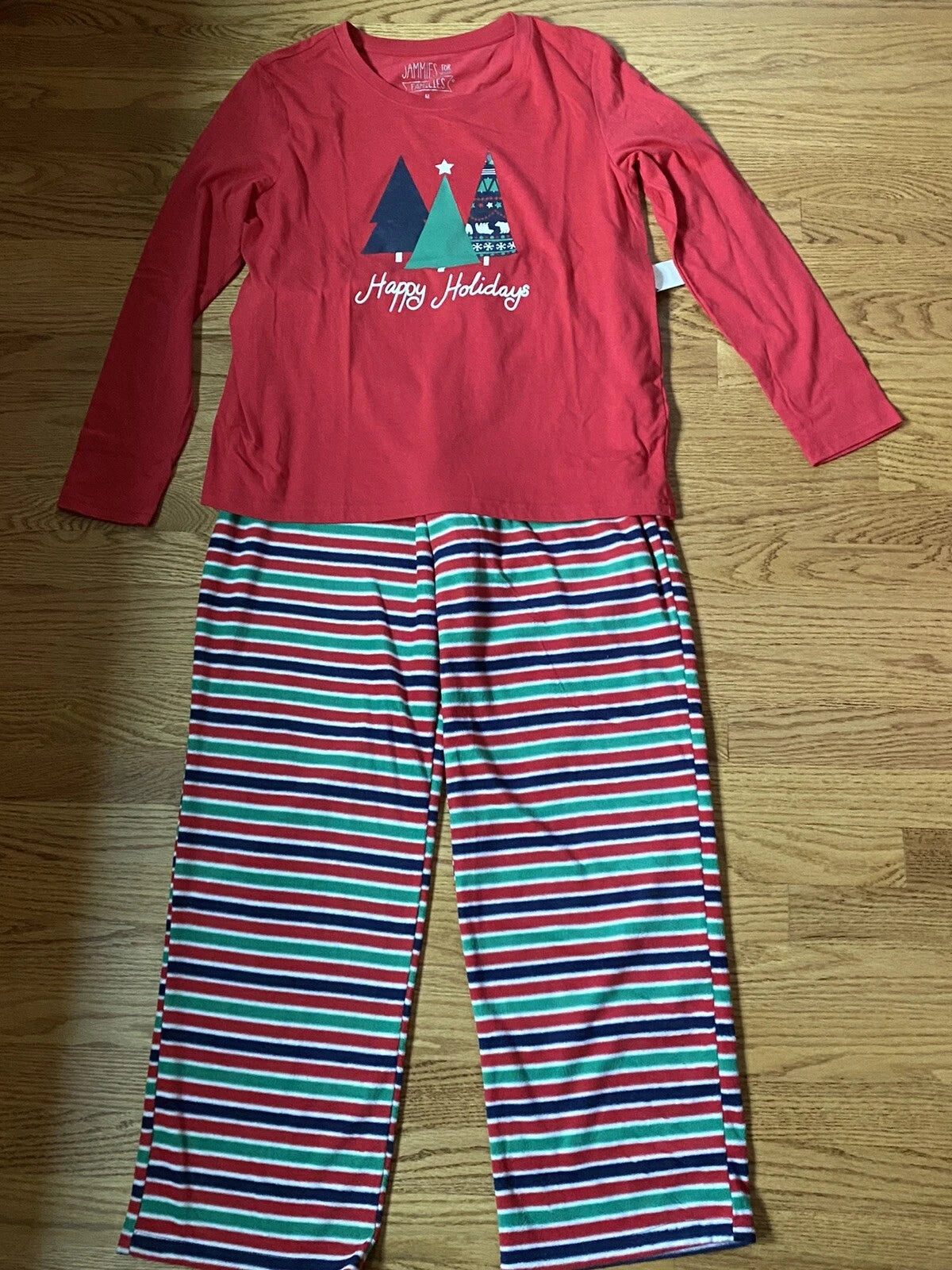 NWT Jammies For Your Family “ Happy Holidays” Women M