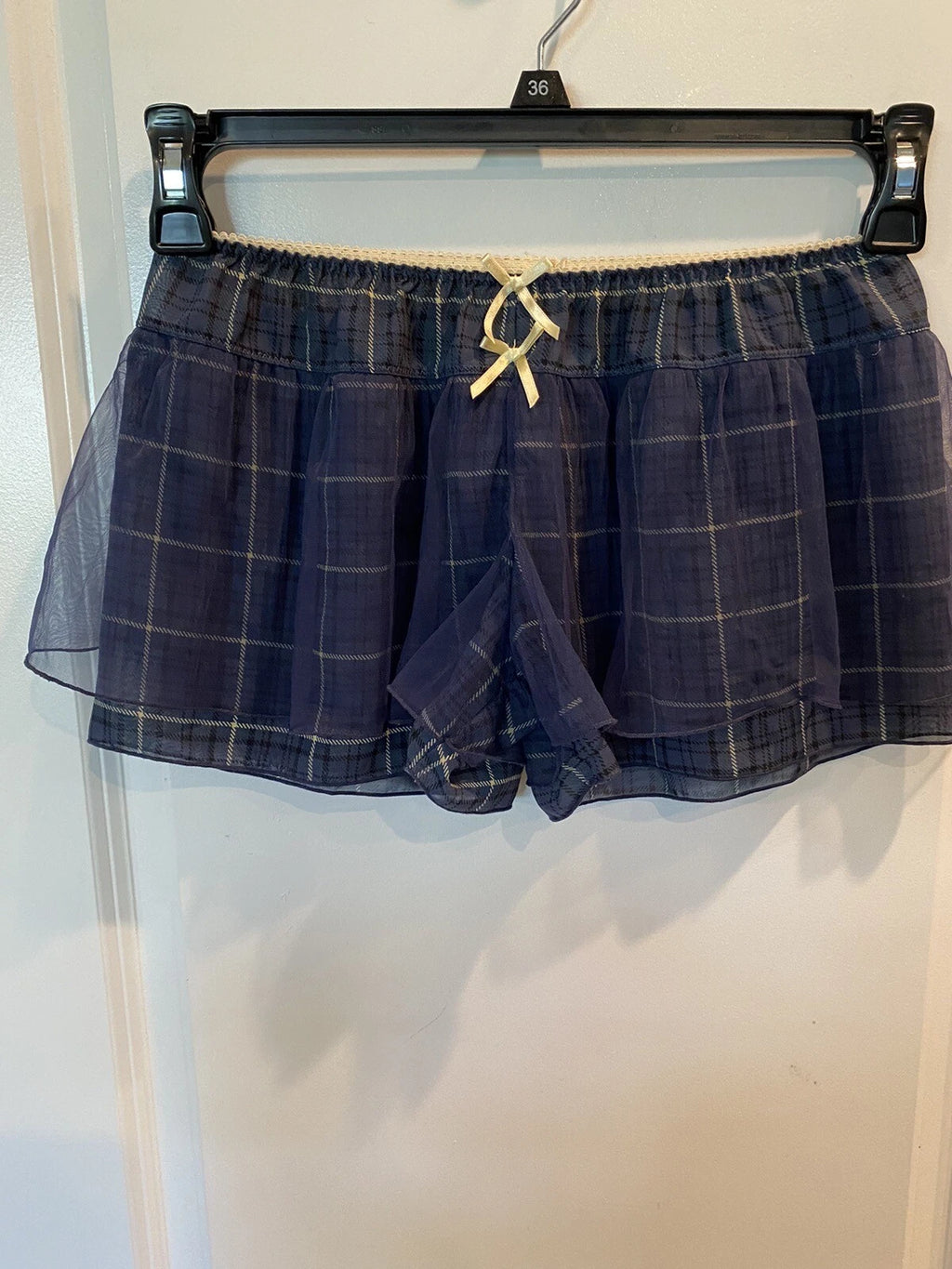 Teddy, women’s 2pc nightie set, Size M runs small, Lacy green plaid