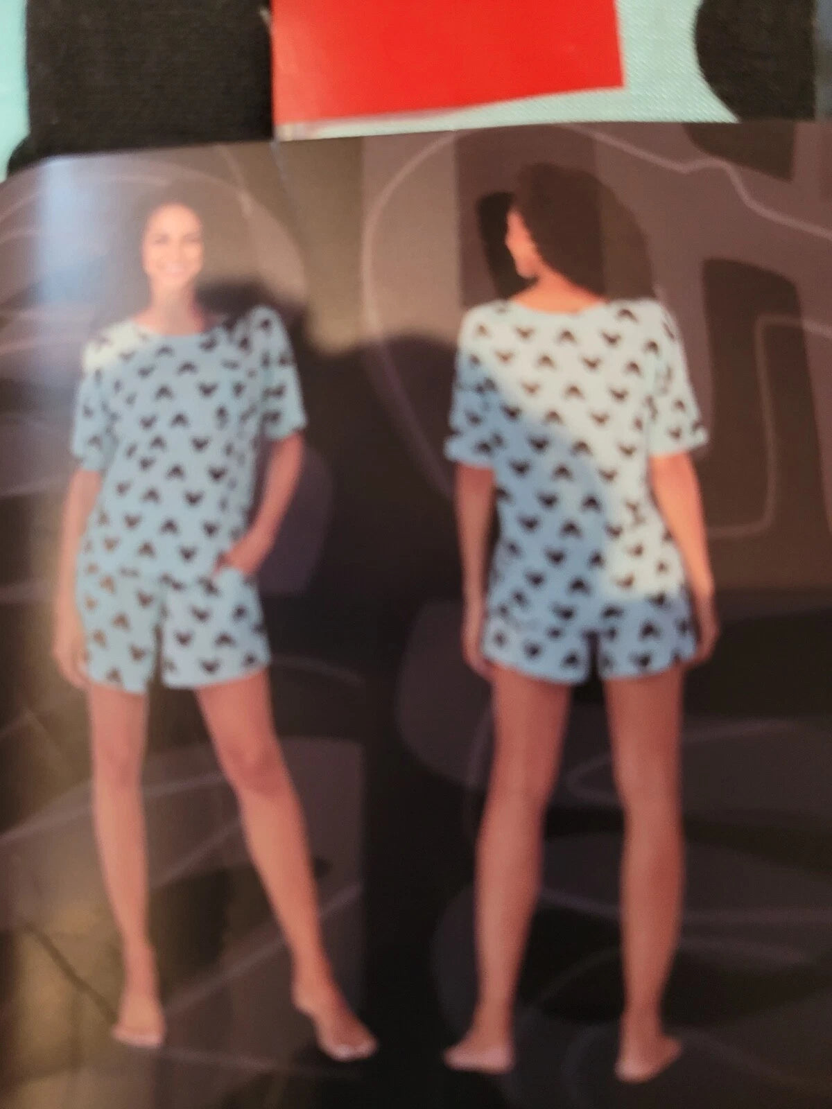 NEW DISNEY SHORT & TOP PAJAMA SET SLEEP SET WOMENS M TEAL GREEN