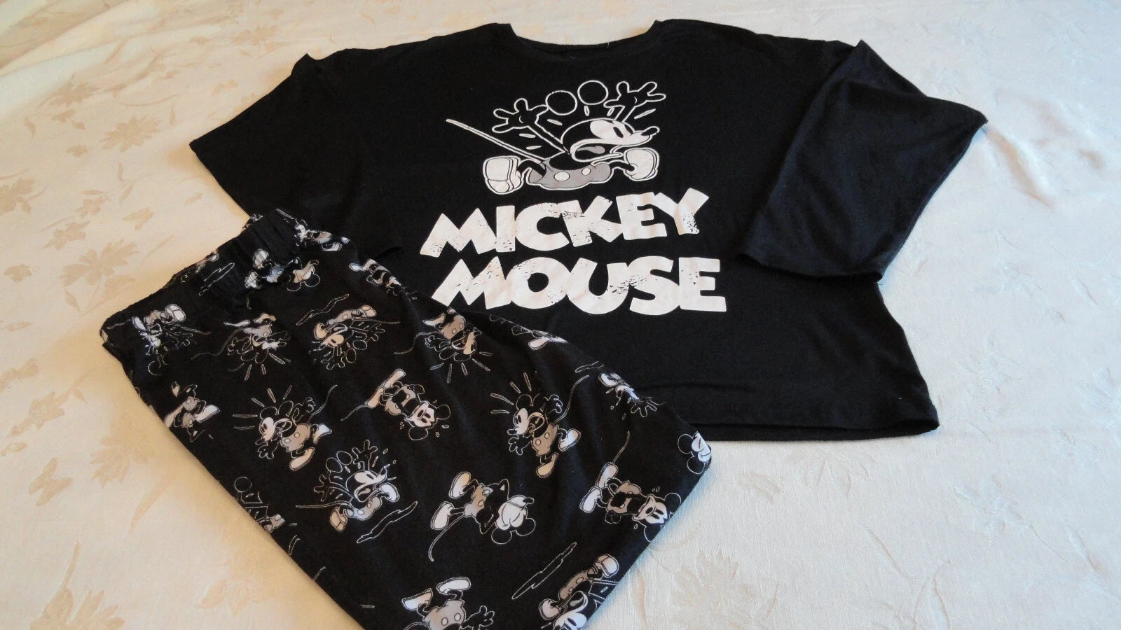Mickey Mouse Pajama Set Woman Sz L Disney Black & White Sleepware