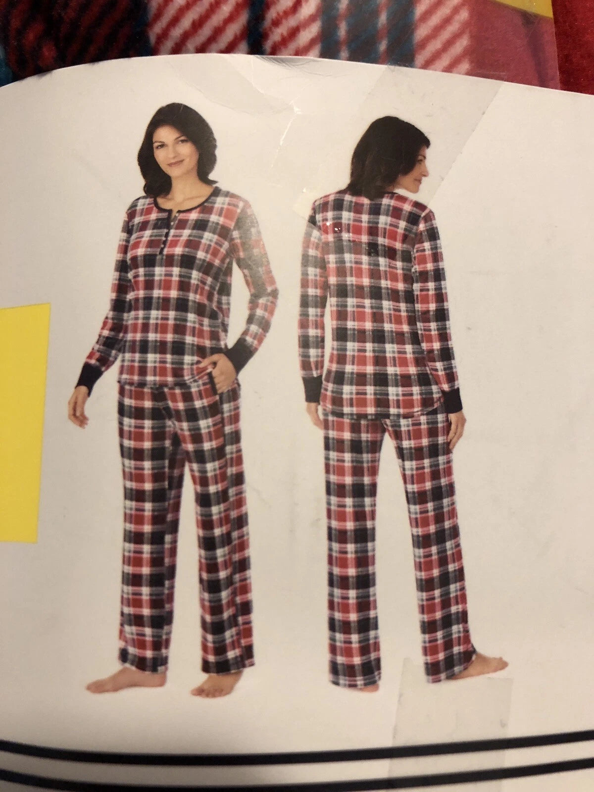 Nautica Women's 2 Piece Fleece Pajama Sleepwear Set Red White Plaid SMALL
