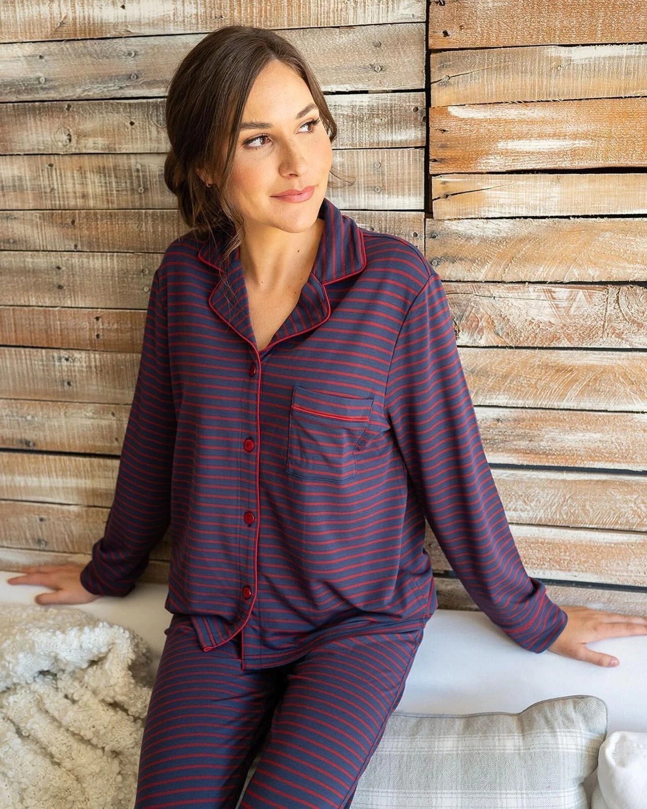 NWT Size XS Evy's Tree Loungers Pajamas in Navy and Red Stripe