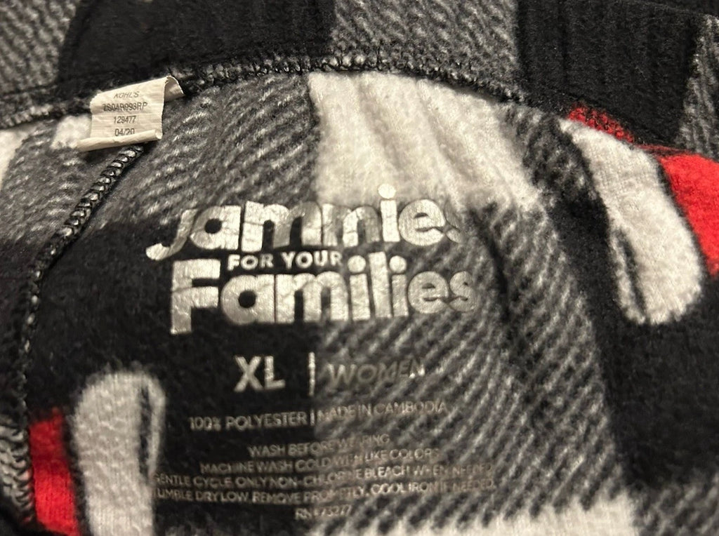 Family pajamas. Dad 2XLT. Mom XL. Daughter 7/8