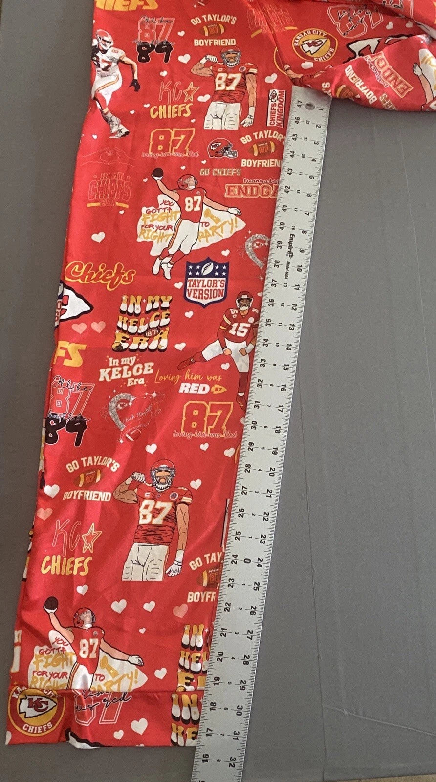 Pajamas Womens Medium Red Taylor And Kelce Pjs Button Up 2 Piece