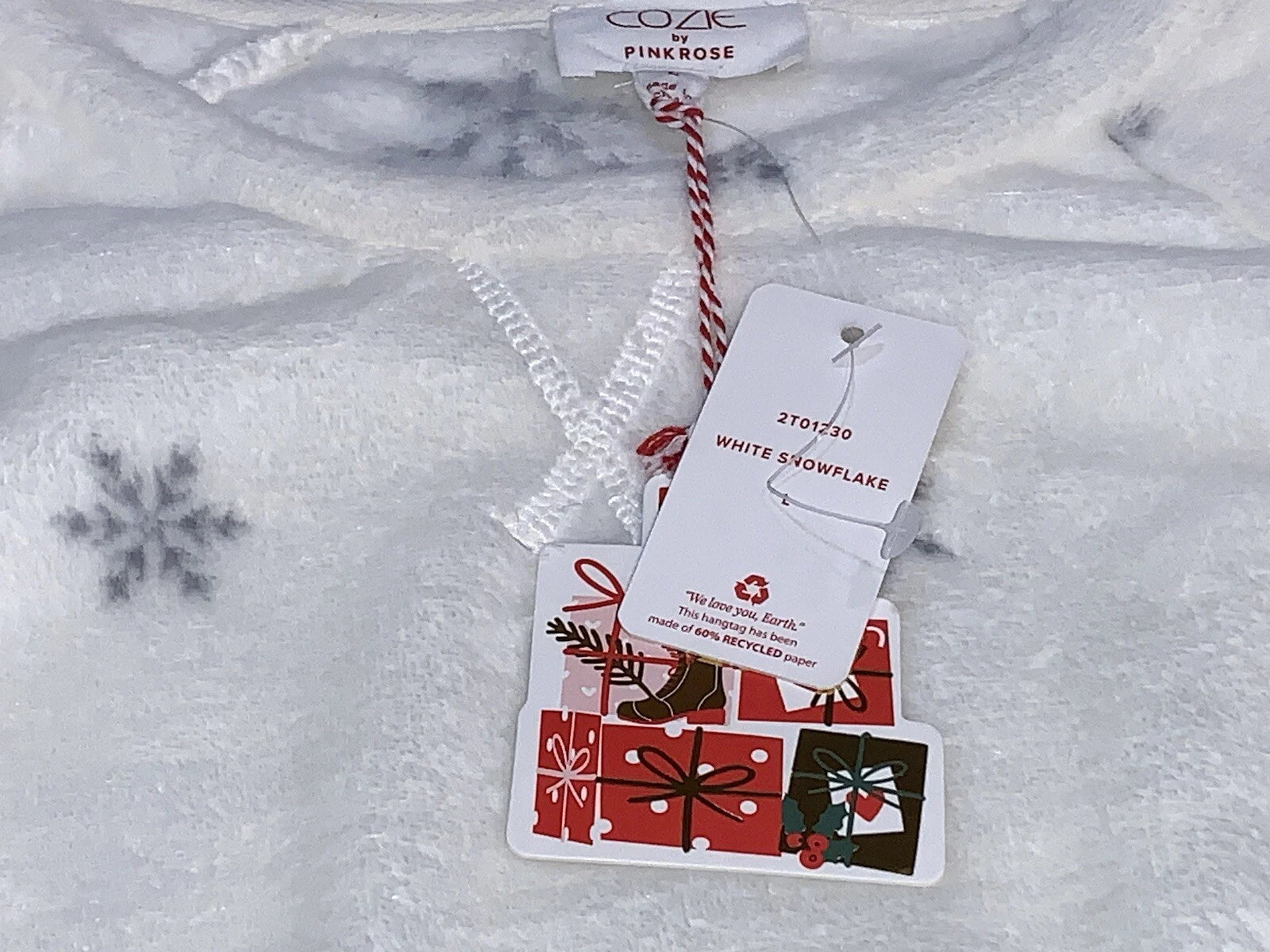 Cozie by Pink Rose Women’s 2 Piece Pajamas Lounge Set Large Beige Holiday NWT