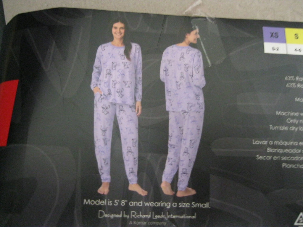 Disney Women's 2 Piece Cozy Pajama Set, Purple, Medium (1067)