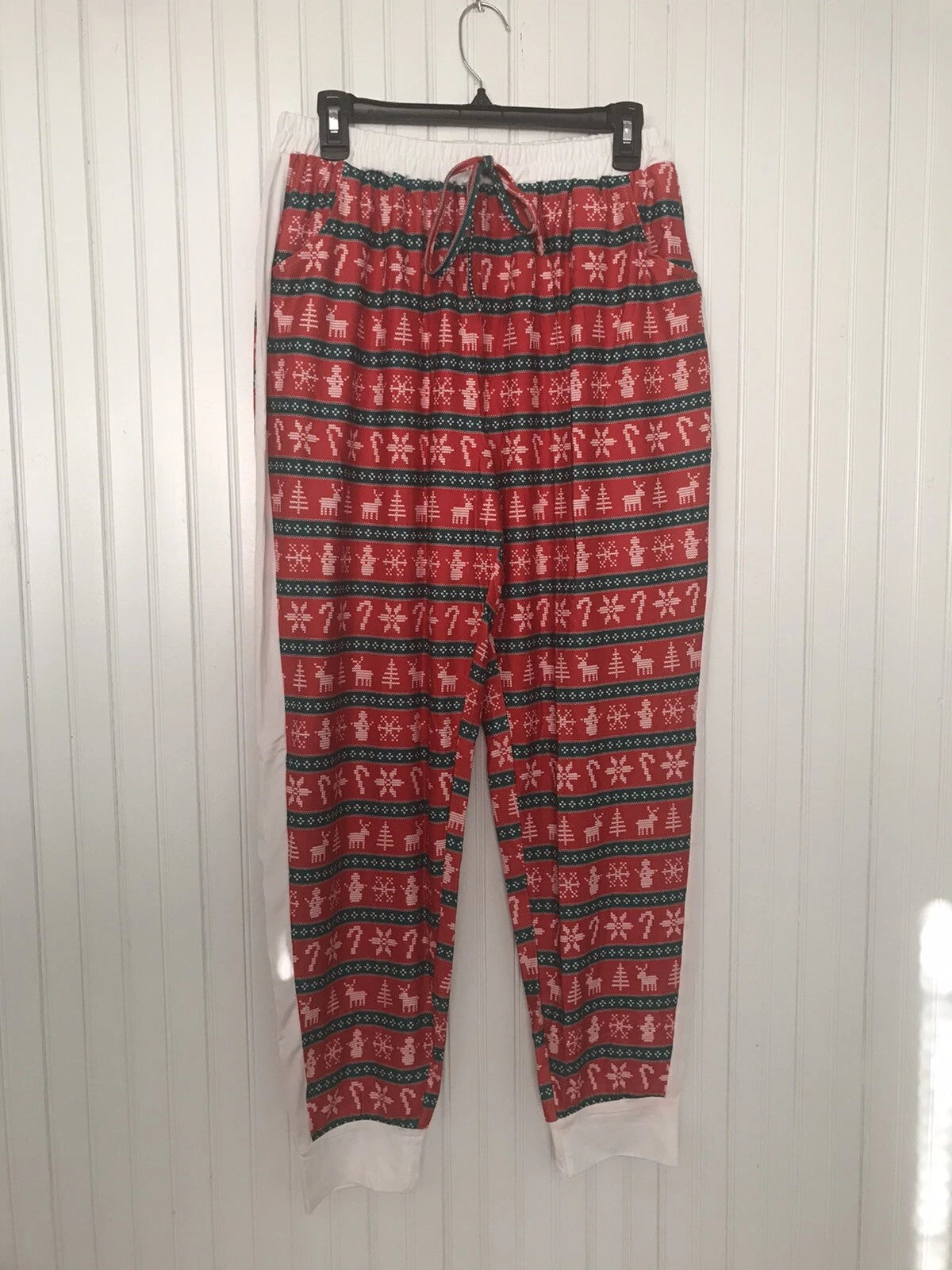 Romantichut Women Green & Red Pj Set