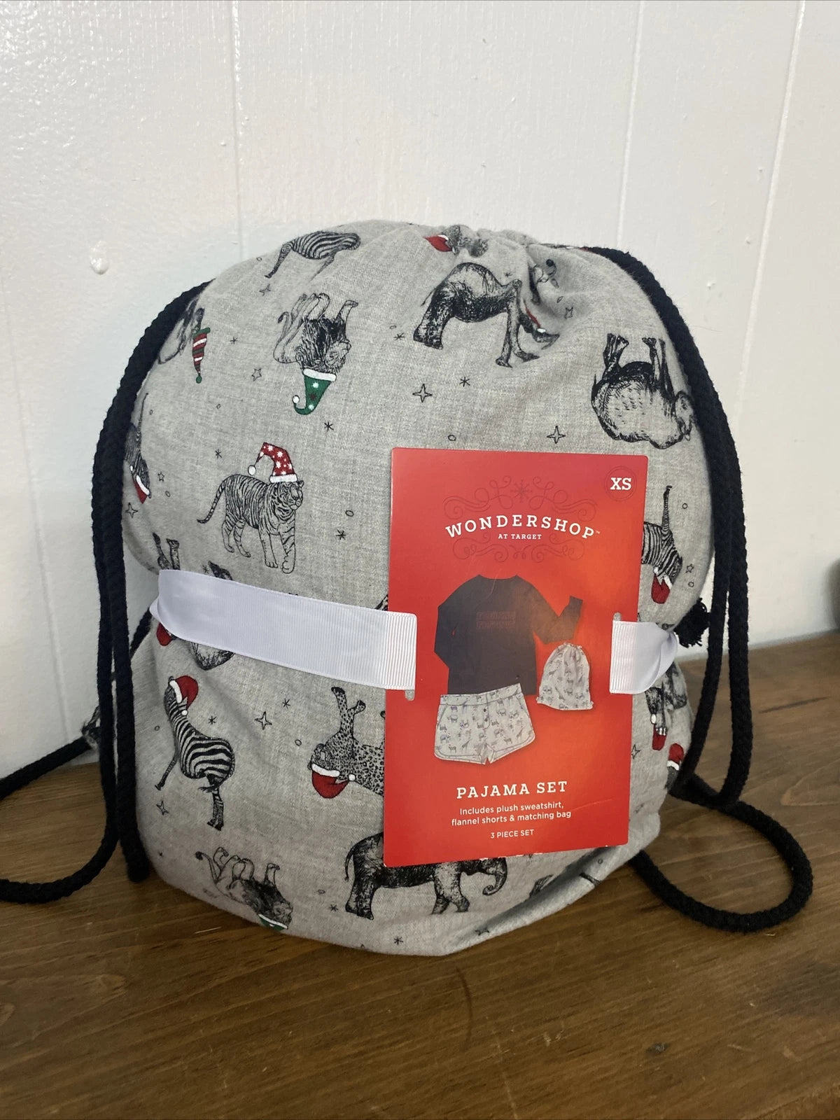 Wondershop XS Pajama Set Sweatshirt Shorts Long Sleeve Top Drawstring Bag NWT