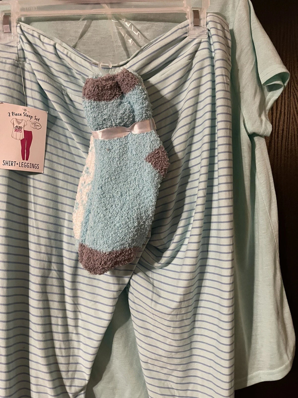 Brand New Two piece sleep set sz L , and ladies 2 pair sleep socks sz 4-11