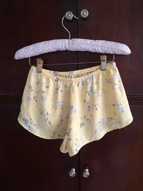 Flash By Flora Sleep Tank Shorts Pajama Set, Yellow Flower, Petite, NWOT