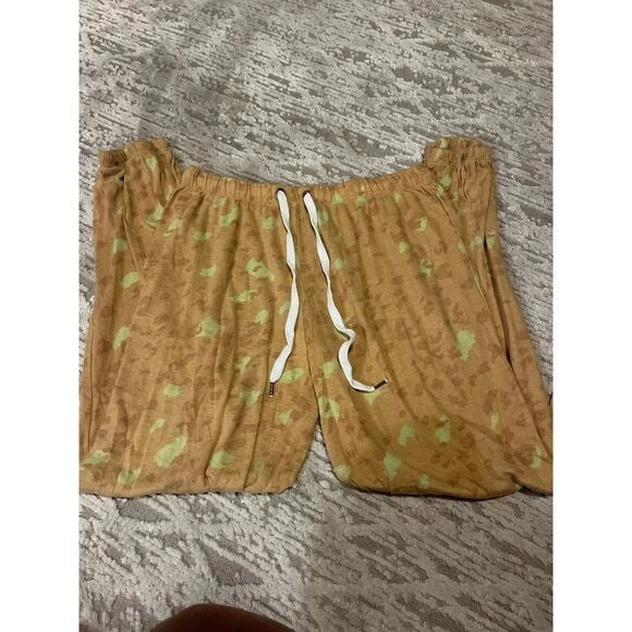honeydew star seeker  NWOT womens pajama set