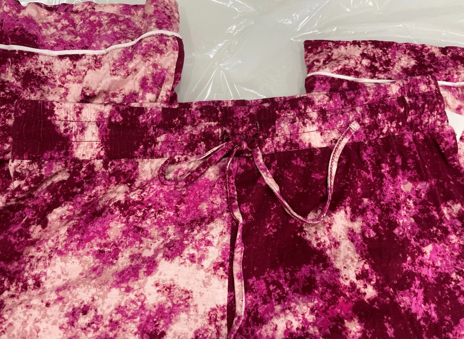 Jenni  Intimates Size XS Women’s 2 Pc. Rayon Pajamas Set Pink Splash Tie-dye NWT