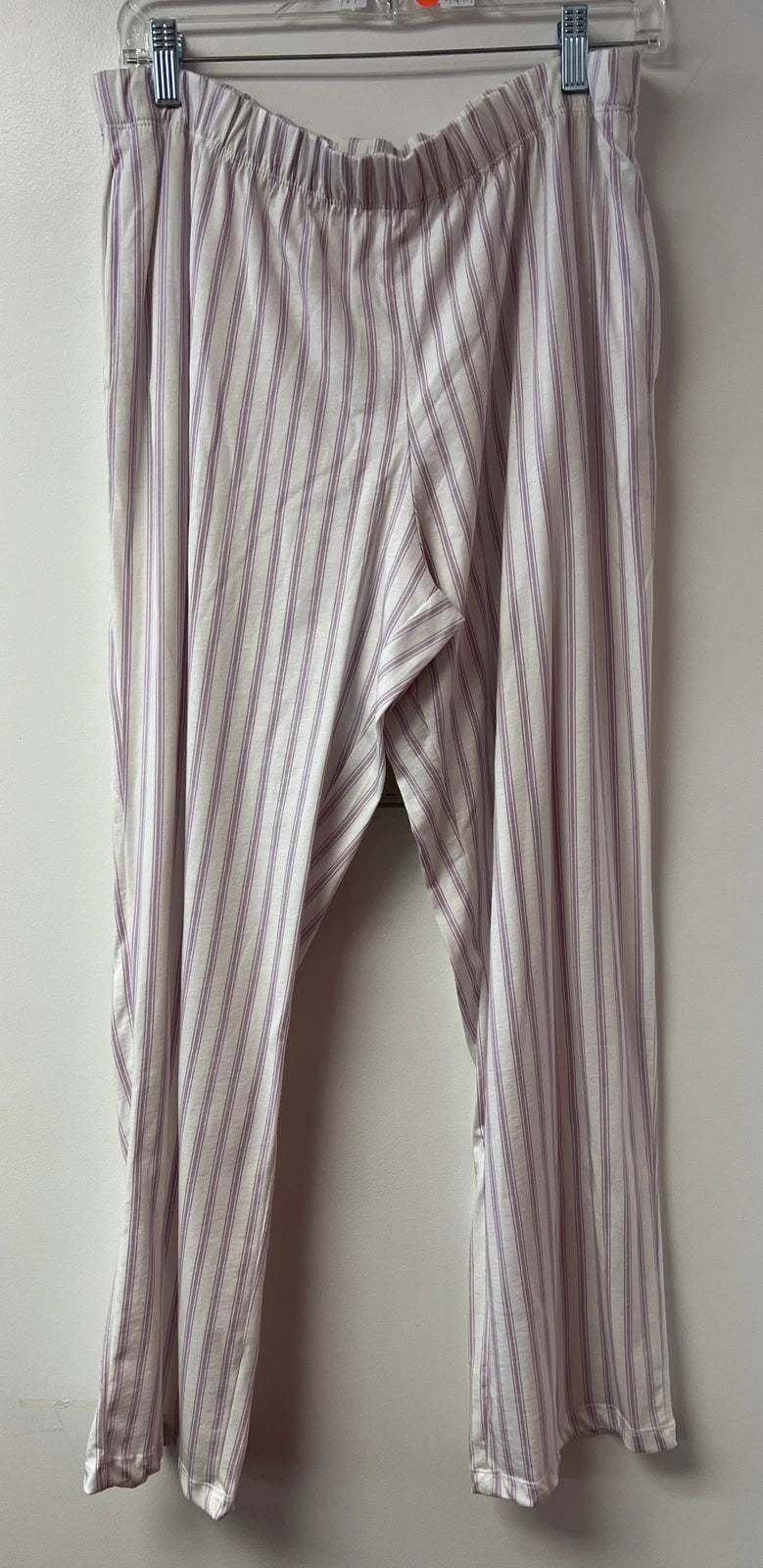 Women’s “Joyeux Noel” Pajama Set Size M(8-10)