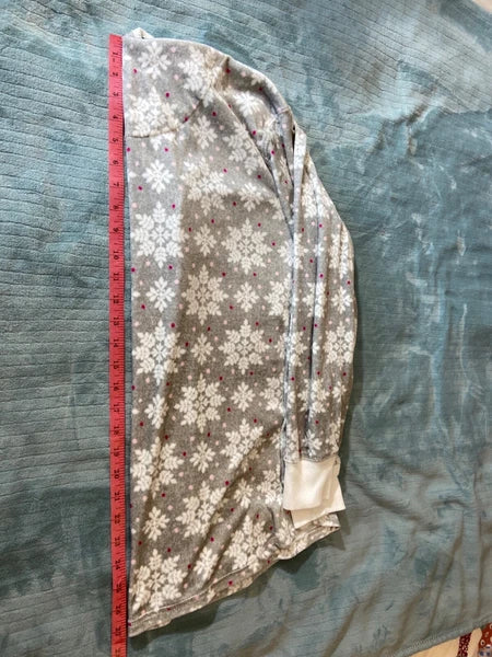 Nautica Womens Snowflake Print Pajama Set XL Gray Henley Top Elastic Waist Cozy