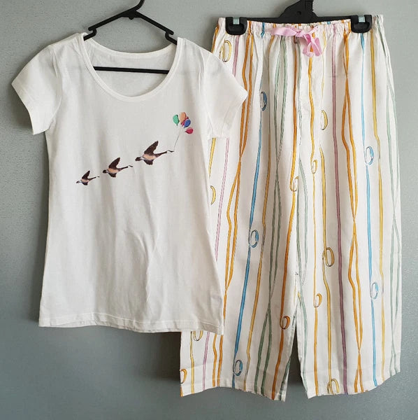 BNIP Ladies Sz XL 16 White Short Sleeve Round Neck Style Pyjamas PJ Cotton Set