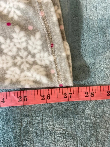 Nautica Womens Snowflake Print Pajama Set XL Gray Henley Top Elastic Waist Cozy