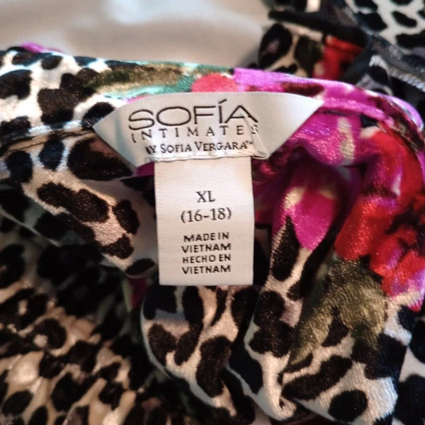 2 PC Sofia Vegara Intimates PJ Set XL (16-18) Black Pink Floral Print.