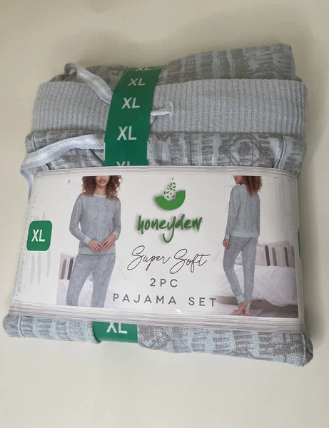 Honeydew Ladie’s Super Soft Pajama 2 pc set.