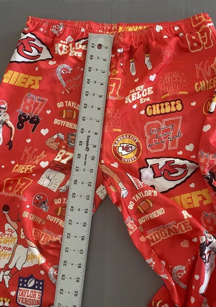 Pajamas Womens Medium Red Taylor And Kelce Pjs Button Up 2 Piece