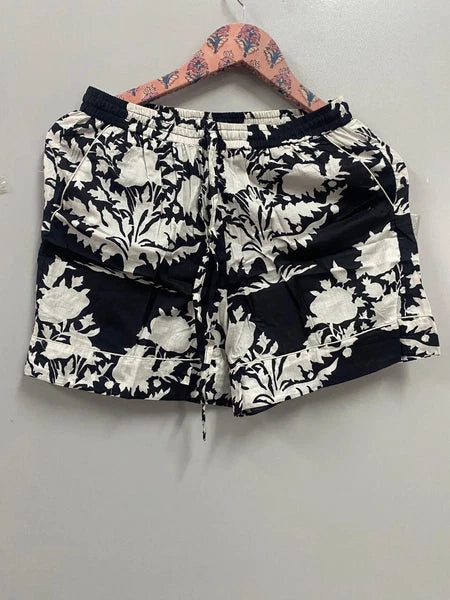 Button-up top with classic collar
