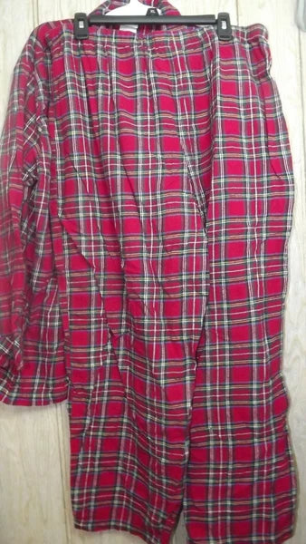 Disney Pajama Set adult XL Mickey Christmas Red Plaid flannel