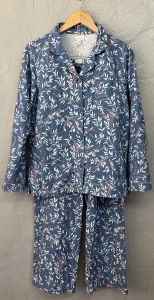 Garnet Hill RN#102816 Womens Pajamas 2 pc SIze X-Small Organic Cotton Button up