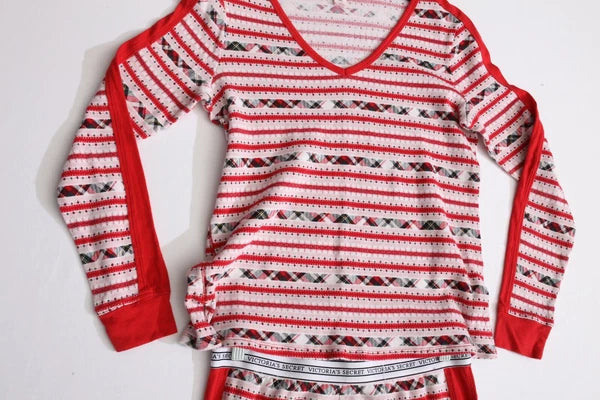 EUC SZ M Victorias Secret Fireside Thermal Pajamas Red Holiday Chirstmas